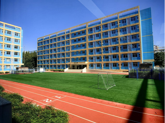  决胜未来：选择正规高三复读学校的重要性与优势